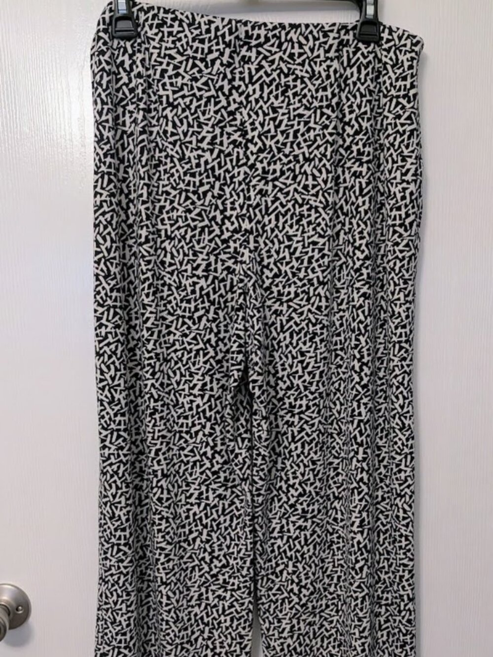 J. Jill black and white wide leg crop pants XL